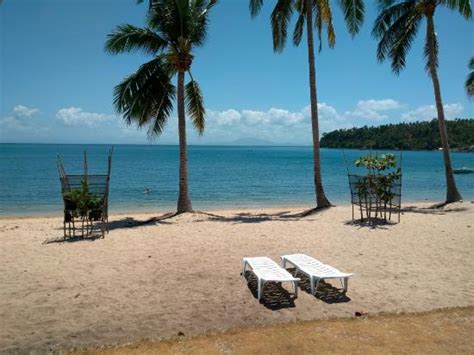 luzon beach resorts